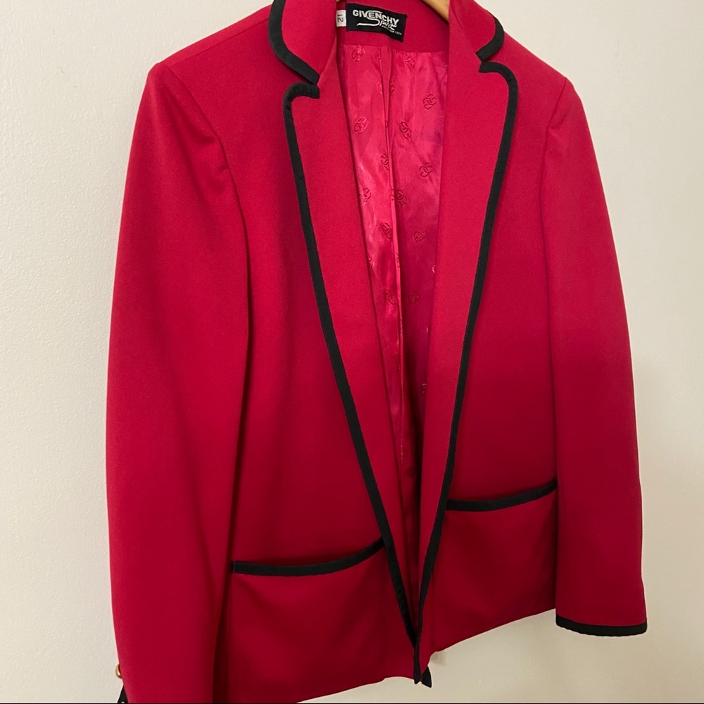GIVENCHY Vintage Red Blazer 12 - Picture 3 of 7